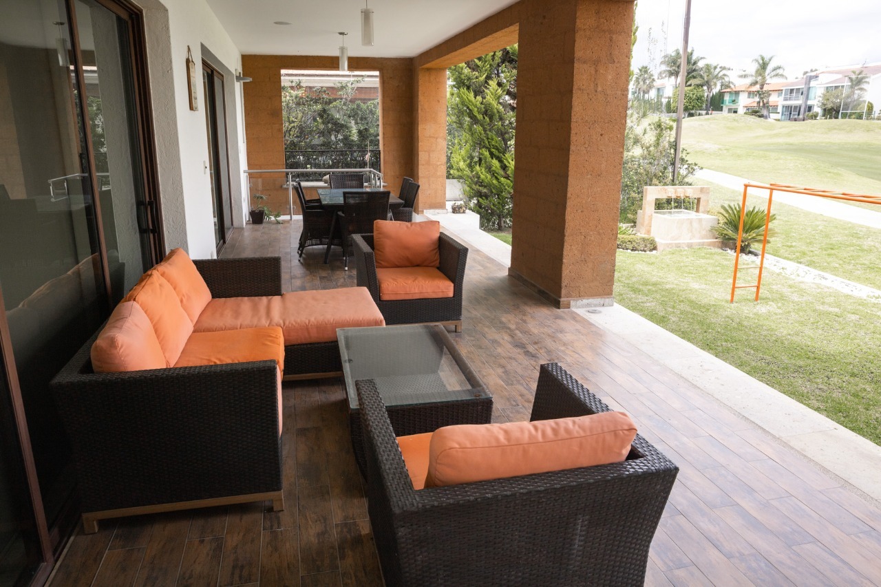 Residencia en venta la vista country club puebla frente a campo de golf