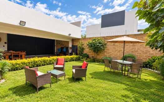 Casa en Venta San José Xilotzingo Puebla | Jardín y Roof Garden Fraccionamiento residencial