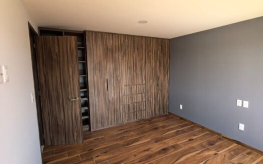 Casa en Venta en Lomas de Angelópolis Parque Colima | 4 Recámaras, Jacuzzi, Terraza y Roof Garden | Puebla