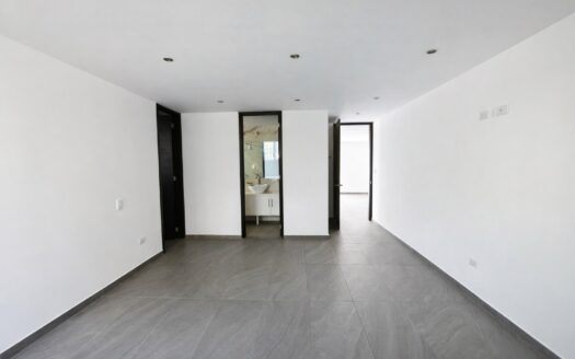 Casa en Venta en Lomas de Angelópolis Puebla | 5 Recámaras, Alberca Privada y Roof Garden