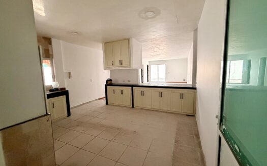 Casa en Venta en Zavaleta Puebla | 503 m² de Terreno | Ideal para Oficinas, Consultorios o Inversión