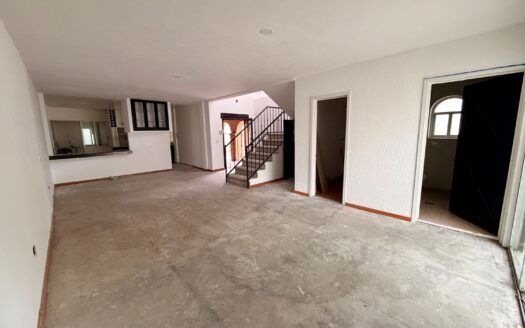 Casa en Venta en Zavaleta Puebla | 503 m² de Terreno | Ideal para Oficinas, Consultorios o Inversión