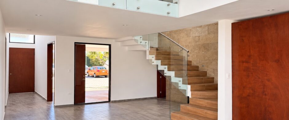 Casa en Venta en Lomas de Angelópolis III | Dos Dobles Alturas, Terrazas y Roof Garden