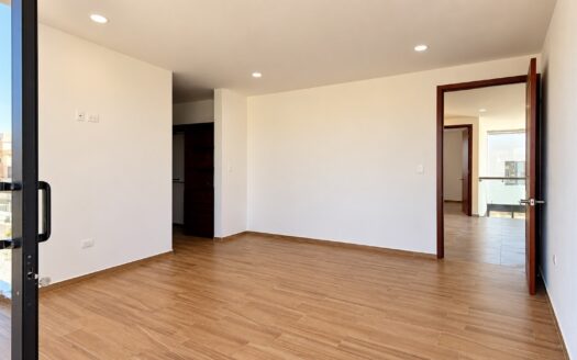 Casa en Venta en Lomas de Angelópolis III | Dos Dobles Alturas, Terrazas y Roof Garden