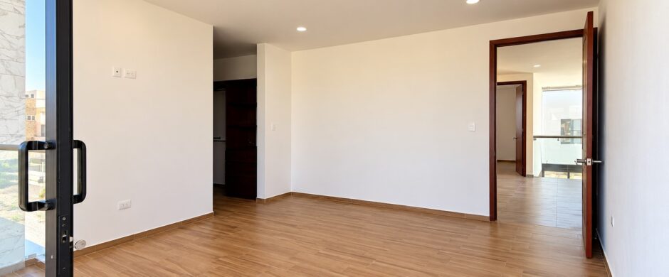 Casa en Venta en Lomas de Angelópolis III | Dos Dobles Alturas, Terrazas y Roof Garden