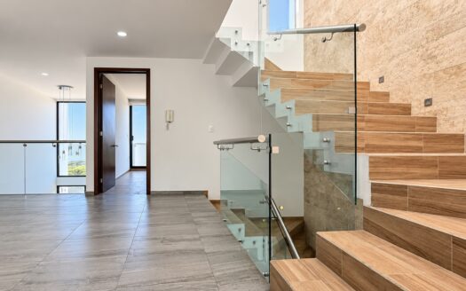 Casa en Venta en Lomas de Angelópolis III | Dos Dobles Alturas, Terrazas y Roof Garden