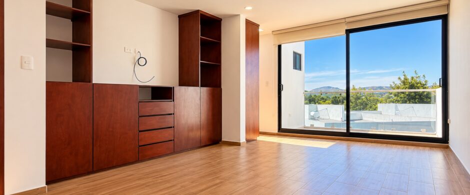 Casa en Venta en Lomas de Angelópolis III | Dos Dobles Alturas, Terrazas y Roof Garden