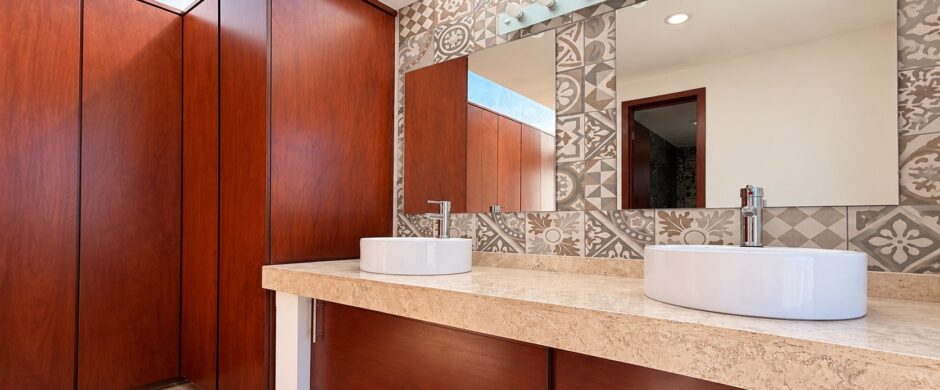 Casa en Venta en Lomas de Angelópolis III | Dos Dobles Alturas, Terrazas y Roof Garden