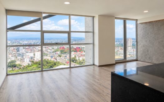 Renta Departamento Torres Uma Angelópolis Puebla | Piso Alto, 2 Recámaras, Vista Panorámica