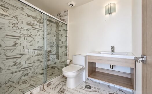 Renta Departamento Torres Uma Angelópolis Puebla | Piso Alto, 2 Recámaras, Vista Panorámica