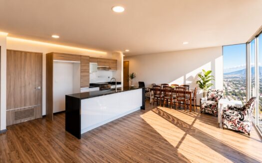 Renta departamento Torre UMA Angelópolis Puebla | Piso Alto, 2 Recámaras, Vista Panorámica