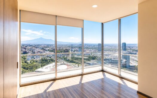 Renta departamento Torre UMA Angelópolis Puebla | Piso Alto, 2 Recámaras, Vista Panorámica
