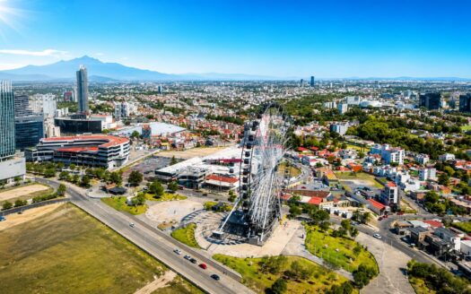 Renta Departamento Torre Uma Angelópolis Puebla | Piso Alto, 2 Recámaras, Vista Panorámica