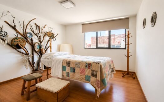 Edificio en Venta La Paz Puebla a Pasos de Av. Juárez | Ideal Oficinas o Notaría con Estacionamiento