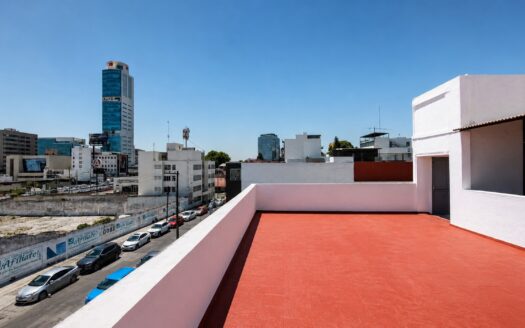 Edificio en Venta La Paz Puebla a Pasos de Av. Juárez | Ideal Oficinas o Notaría con Estacionamiento
