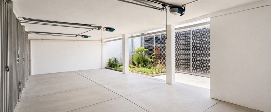 Edificio en Venta La Paz Puebla a Pasos de Av. Juárez | Ideal Oficinas o Notaría con Estacionamiento