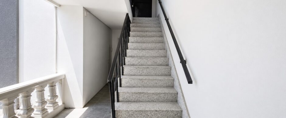 Edificio en Venta La Paz Puebla a Pasos de Av. Juárez | Ideal Oficinas o Notaría con Estacionamiento