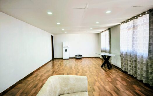 Edificio en Venta La Paz Puebla a Pasos de Av. Juárez | Ideal Oficinas o Notaría con Estacionamiento