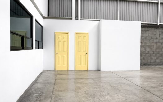 Nave Industrial en Venta – Renta Celaya | 2,500 m², Patio de Maniobras y Andén de Carga