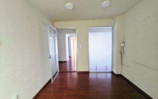 Oficinas en renta en 25 Poniente, Puebla | 240 m² en esquina con estacionamiento