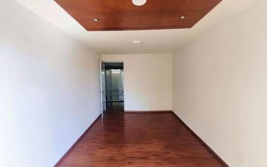 Oficinas en renta en 25 Poniente, Puebla | 240 m² en esquina con estacionamiento