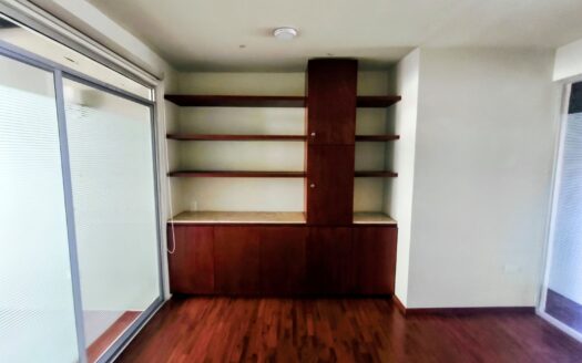 Oficinas en renta en 25 Poniente, Puebla | 240 m² en esquina con estacionamiento