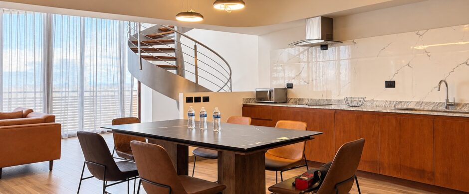 Penthouse Amueblado en Renta Angelopolis Puebla | 3 Recámaras y Jacuzzi