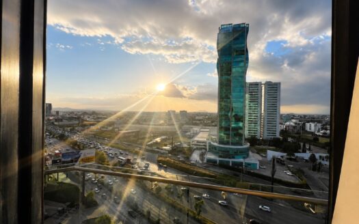 Renta Departamento amueblado Adamant I angelopolis Puebla | 1 Recámara, Terraza y 56 m²
