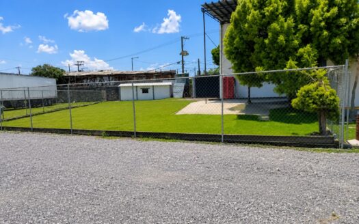 Terreno Industrial y Logístico en Renta sobre Héroes de Nacozari | 3,513 m² con Oficinas, Patio de Maniobras