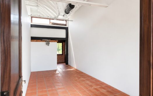 Terreno Industrial y Logístico en Renta sobre Héroes de Nacozari | 3,513 m² con Oficinas, Patio de Maniobras