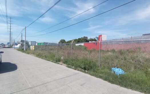 Terreno en Venta en Lateral Periférico La Carcaña, Cholula: ¡Magnífica Ubicación Comercial y Residencial!