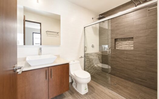 Casa Nueva Residencial en Venta en Recta a Cholula Puebla | Doble Altura, Roof Garden y Jardín