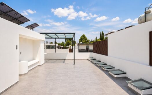 Venta casa nueva en Recta a Cholula Puebla | Diseño Moderno, Roof Garden y Paneles Solares