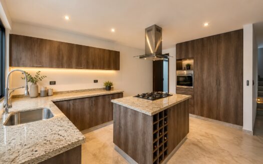 Venta casa nueva en Recta a Cholula Puebla | Diseño Moderno, Roof Garden y Paneles Solares
