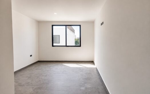 Venta casa nueva en Recta a Cholula Puebla | Diseño Moderno, Roof Garden y Paneles Solares