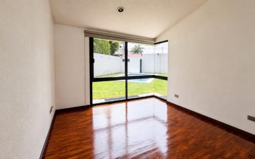 Casa en Venta de un nivel en Camino Real a Cholula puebla con Alberca | 410 m²