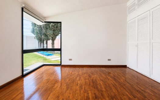 Casa en Venta de un nivel en Camino Real a Cholula puebla con Alberca | 410 m²