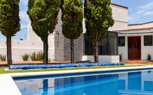 Casa en Venta de un nivel en Camino Real a Cholula puebla con Alberca | 410 m²