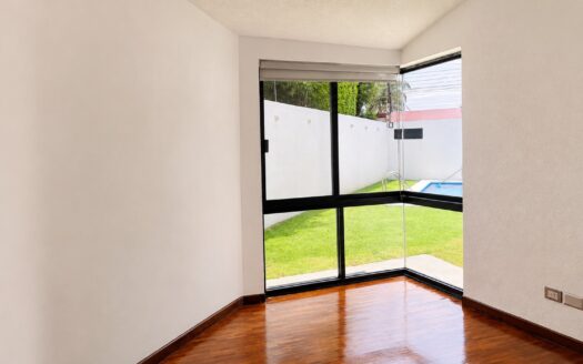 Casa en Venta de un nivel en Camino Real a Cholula puebla con Alberca | 410 m²