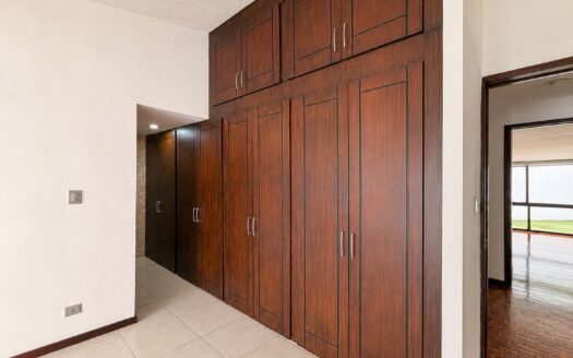 Casa en Venta de un nivel en Camino Real a Cholula puebla con Alberca | 410 m²