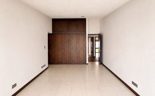 Casa en Venta de un nivel en Camino Real a Cholula puebla con Alberca | 410 m²