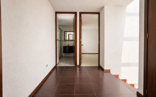 Casa en Venta la Carcaña Cholula Puebla en fraccionamiento residencial