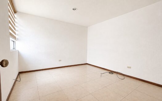 Casa en Venta la Carcaña Cholula Puebla en fraccionamiento residencial