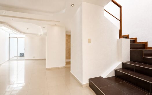 Casa en Venta la Carcaña Cholula Puebla en fraccionamiento residencial