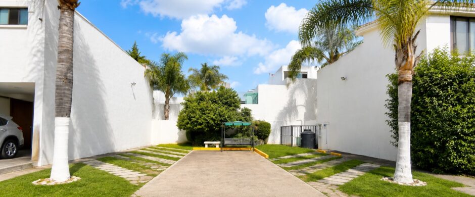 Casa en Venta la Carcaña Cholula Puebla en fraccionamiento residencial
