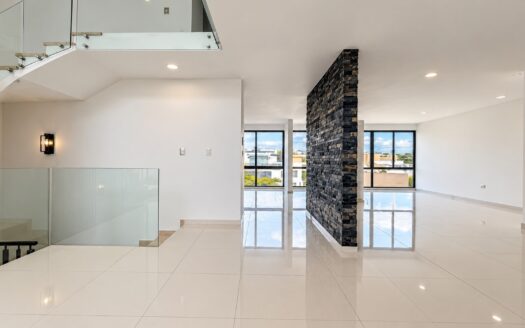 Casa en Venta en Lomas de Angelópolis II Puebla con Roof Garden | $8.5 MDP