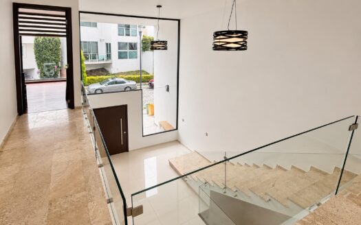 Casa en Venta en Lomas de Angelópolis II Puebla con Roof Garden | $8.5 MDP
