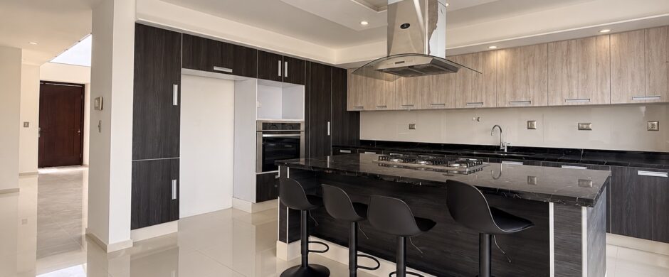 Casa en Venta en Lomas de Angelópolis II Puebla con Roof Garden | $8.5 MDP