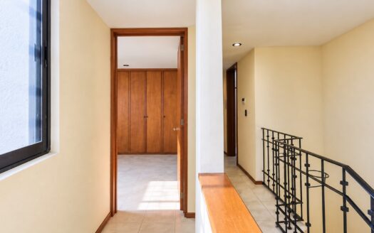 Venta casa jardin grande, 4 recámaras Real de Caballero – la carcaña cholula