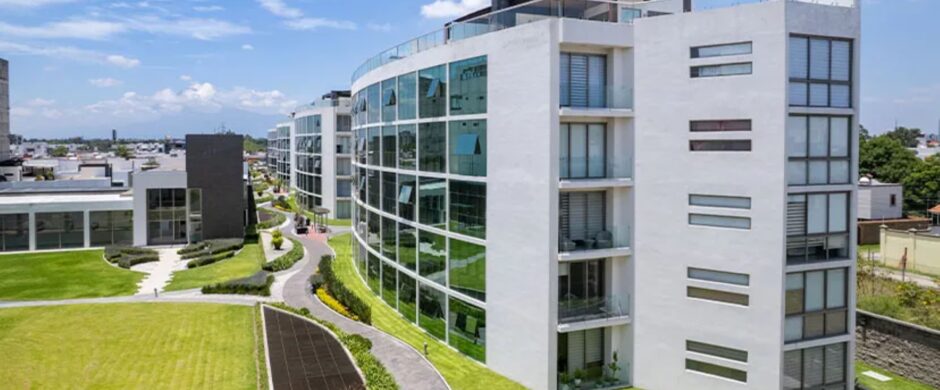 Departamento en Renta en Cumbres Barreal Cholula | 254 m², 2 Niveles y Roof Garden Privado